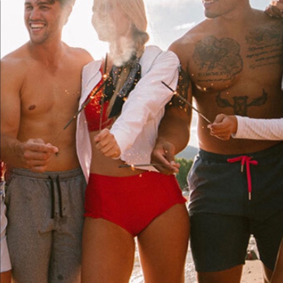 Albion poppy shell shock swim top - Picture 7 of 7